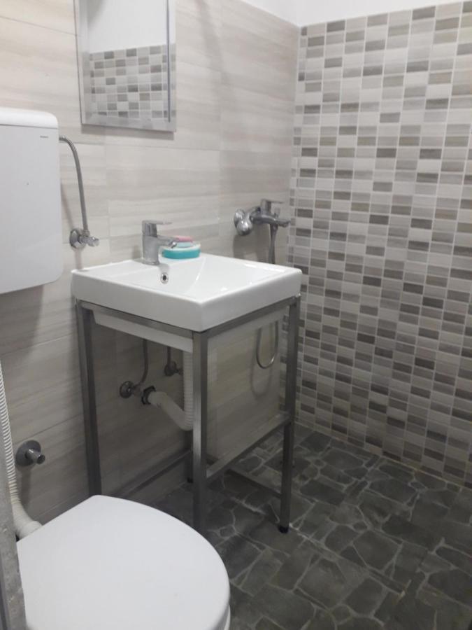 Cosmo Hostel เบลเกรด ภายนอก รูปภาพ