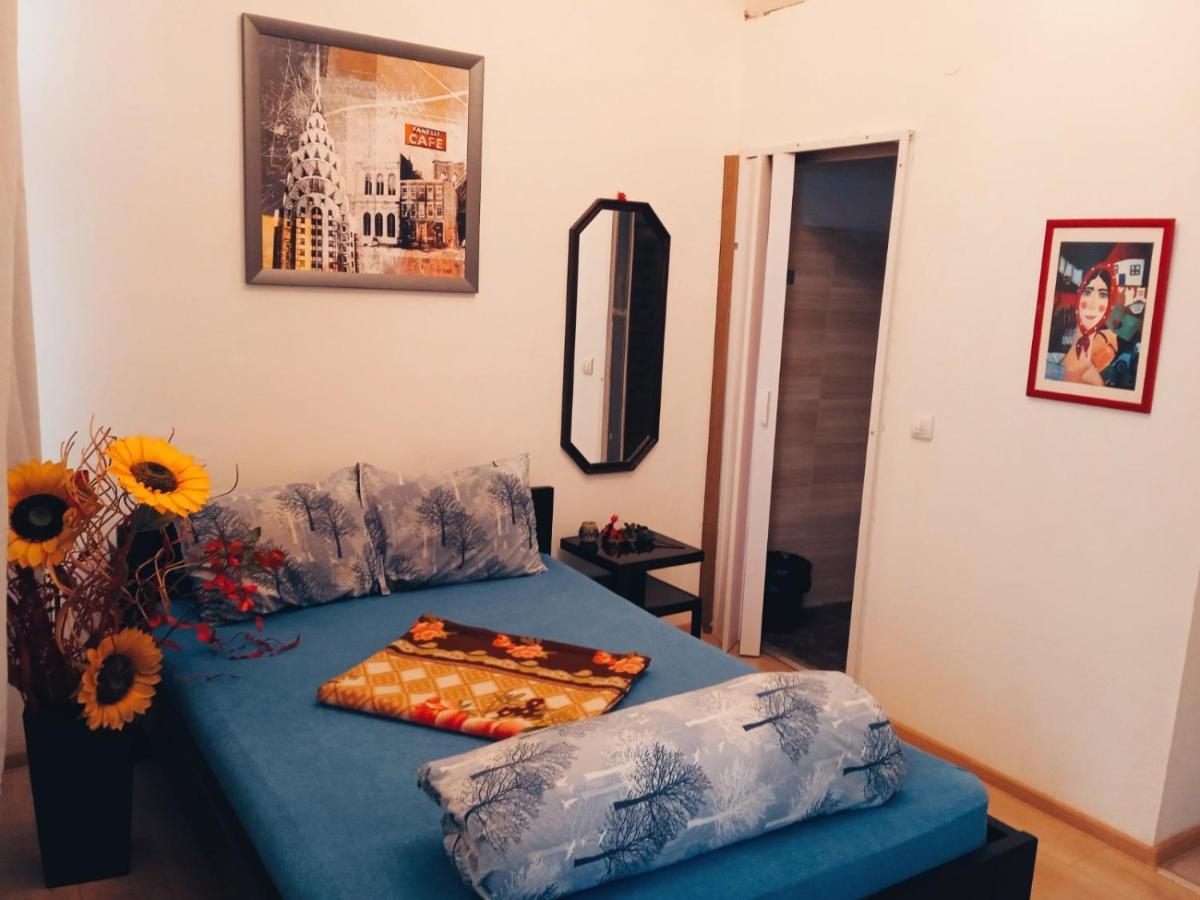 Cosmo Hostel เบลเกรด ภายนอก รูปภาพ